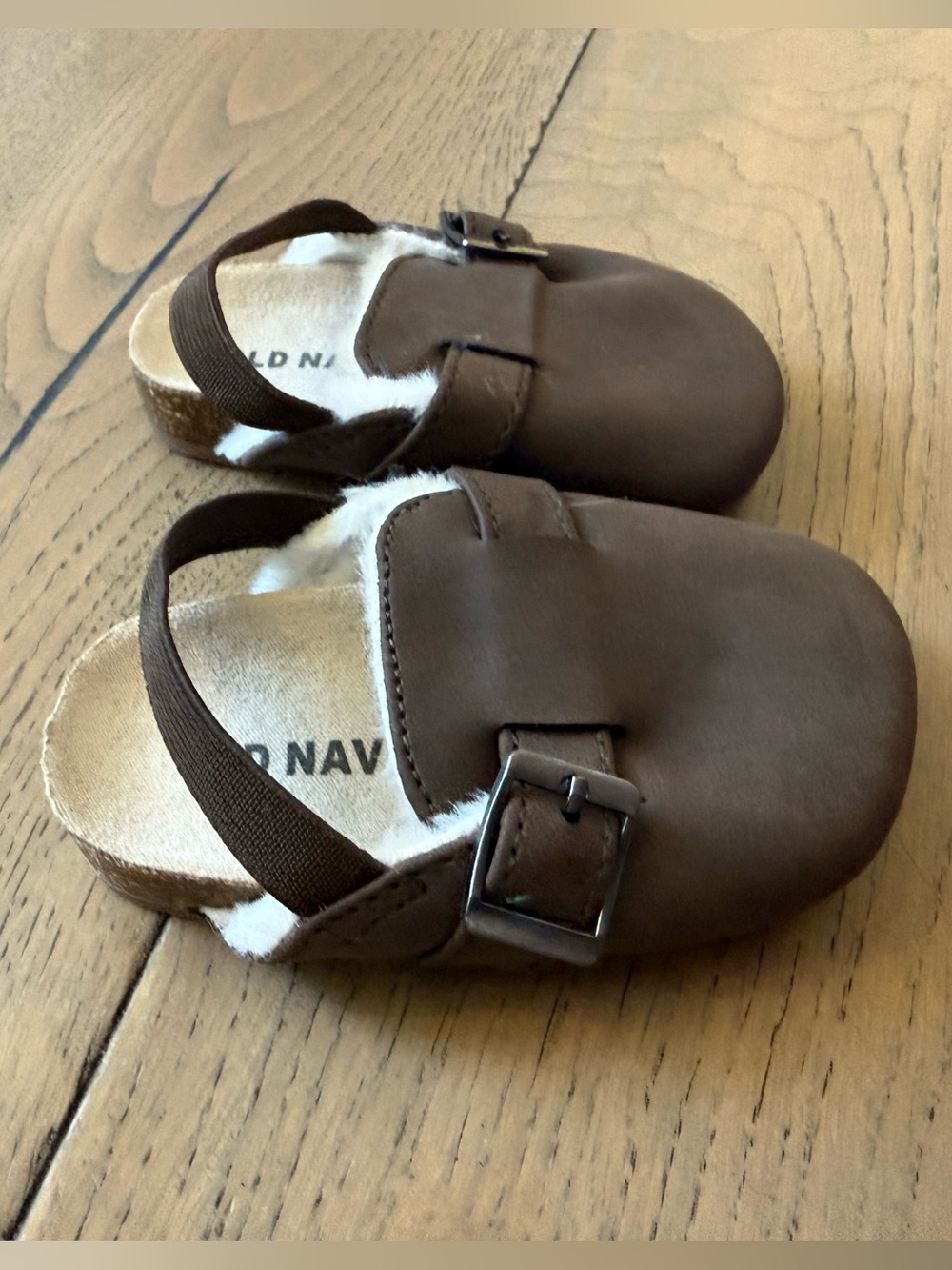 Old Navy Baby Faux Fur Lined Clogs Brown 3-6M